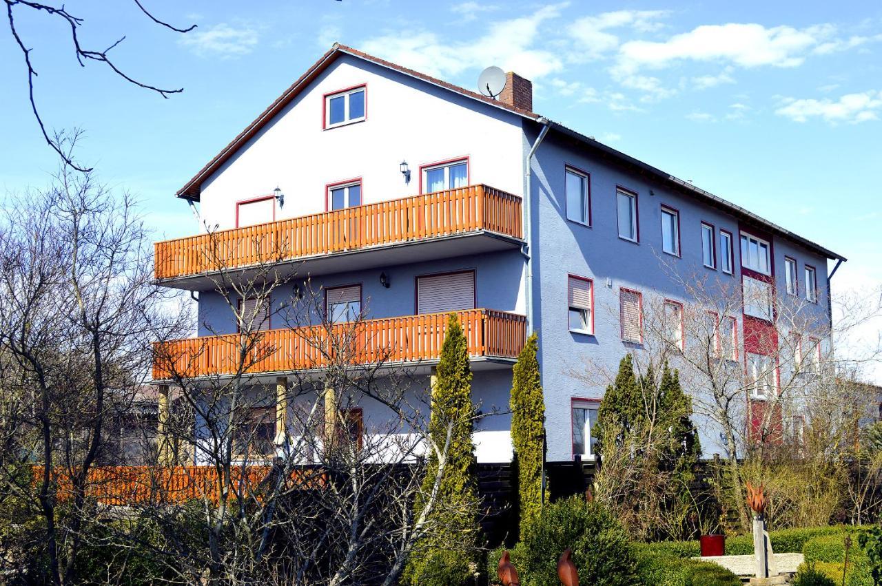 Hohe Tanne Hotel Schnelldorf Exterior photo
